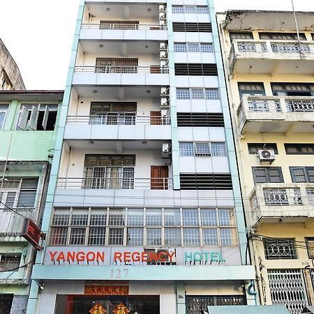 Yangon Regency Hotel Exterior foto