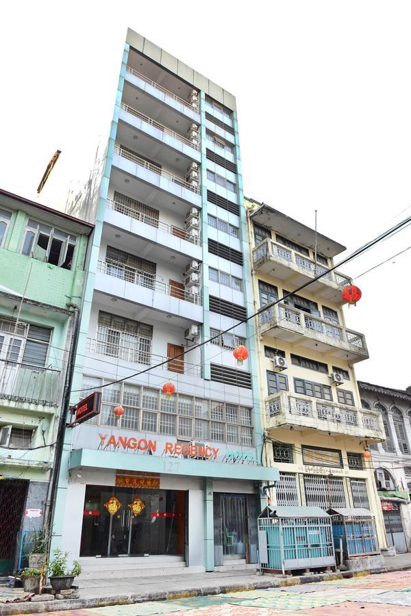 Yangon Regency Hotel Exterior foto