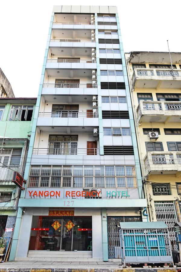 Yangon Regency Hotel Exterior foto